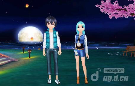 图8蓝色月亮男蓝色牛仔女.jpg 图8蓝色月亮男蓝色牛仔女.jpg